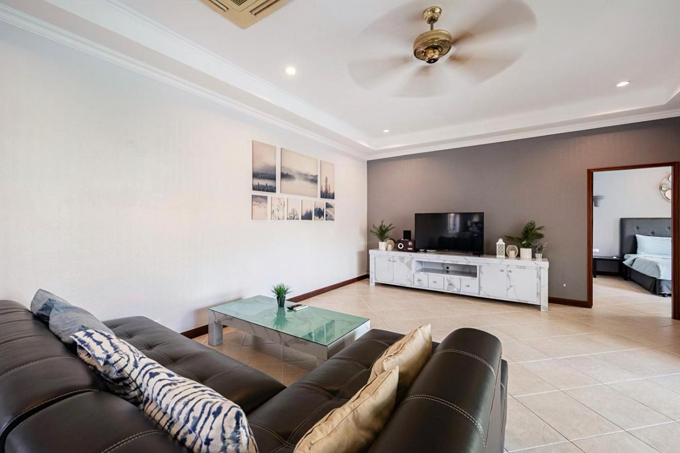 Majestic Residence Pool Villas 3 Bedrooms Private Beach Pattaya Eksteriør bilde
